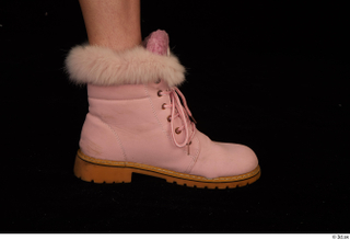 Cayla Lyons foot pink winter shoes 0009.jpg